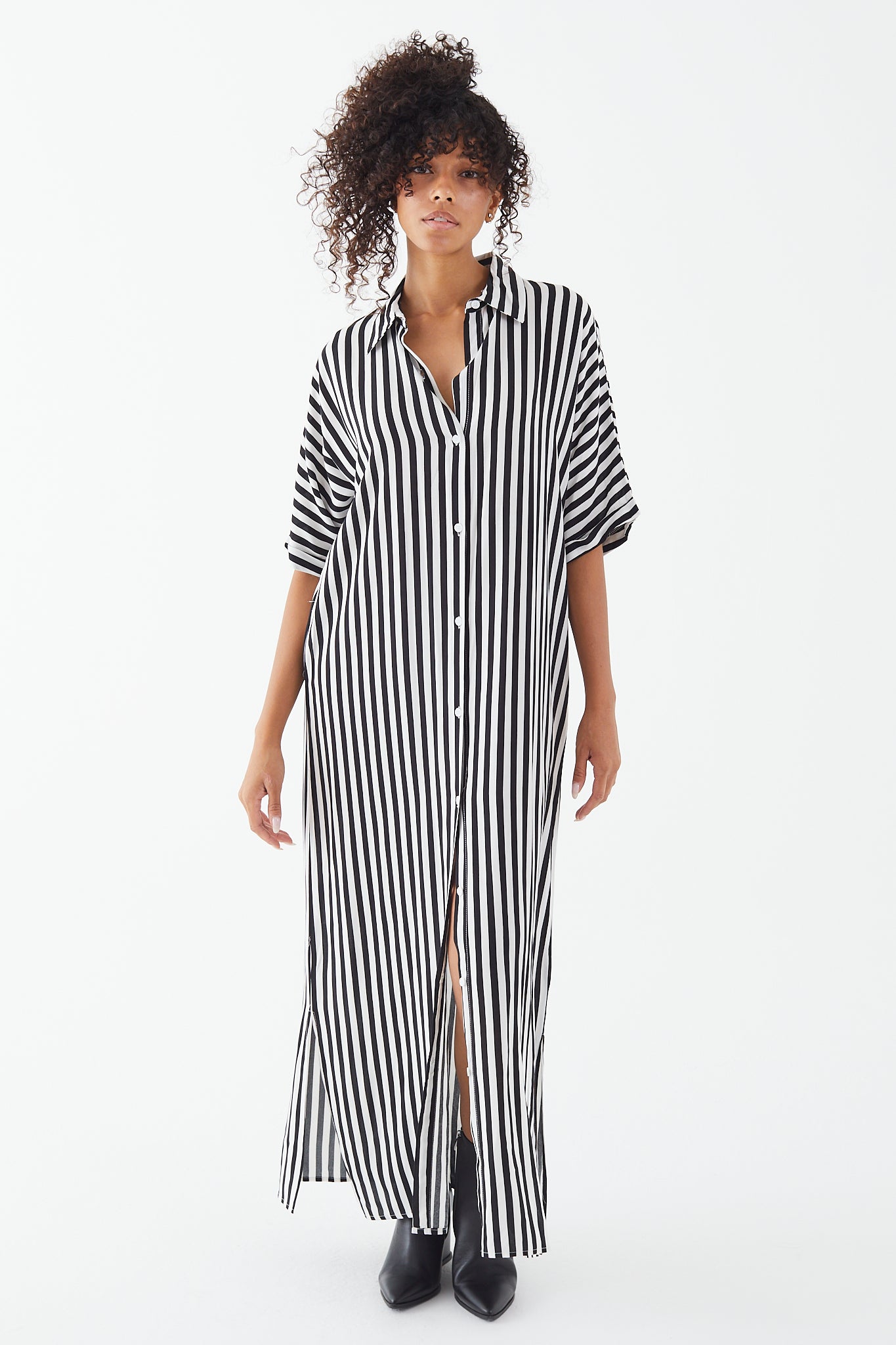 black and white Relaxed In Stripe Shirt Dress womens clothing store