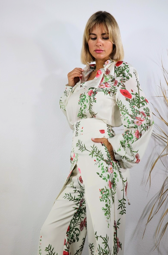 Rose Garden Pants in Cream with Floral Print