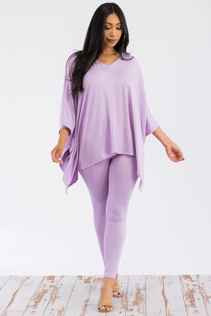 Weezie D. Lavender Lounge Two Piece Stretch Pant Legging Set is cute and comfy that you can elevate with heels or transition to a more sporty look with tennis shoes. Soft with lots of stretch comfort.